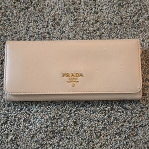 Authentic Prada Saffiano Leather Continental Flap Wallet